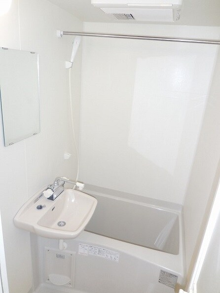 レオパレスエステルの物件内観写真