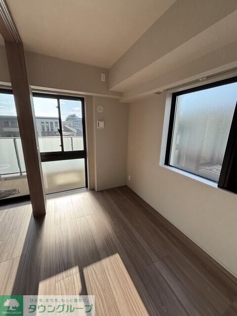 アトラスシティ千歳烏山グランスイート　杜ノ棟の物件内観写真