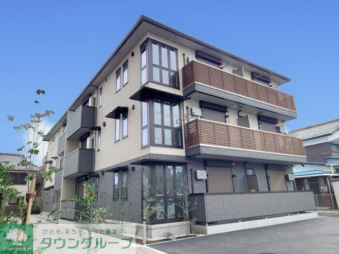 フェリーチェの物件外観写真