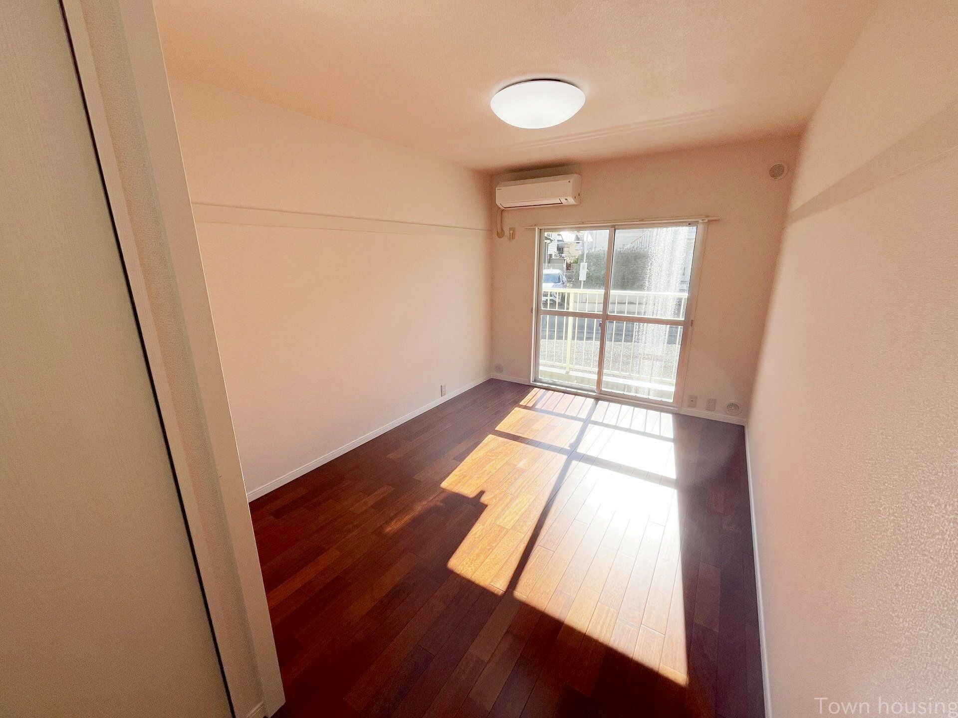 ルミニコスモスの物件内観写真