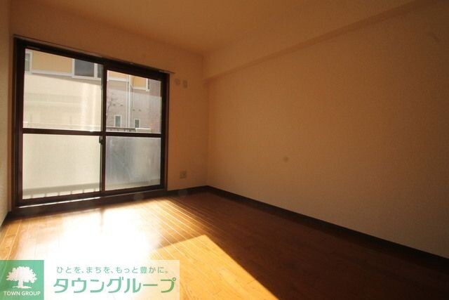 シャトルコートの物件内観写真