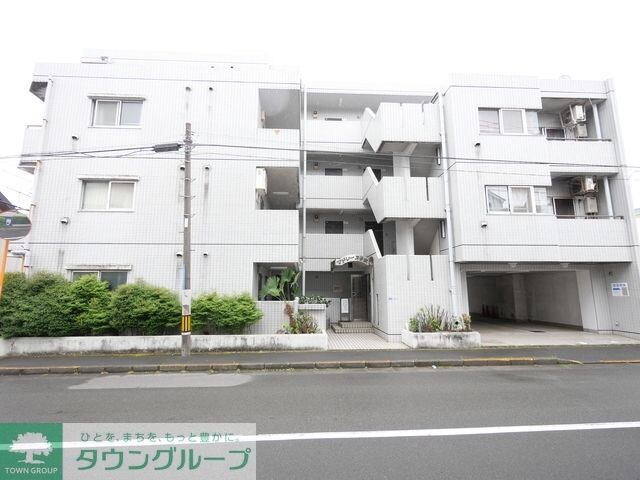 マドレーヌ子安町の物件外観写真