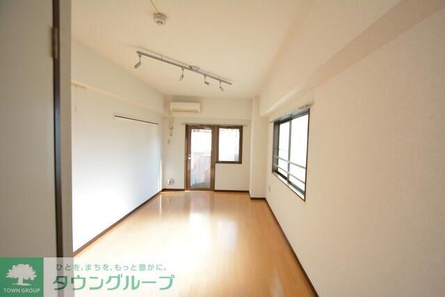 Ｌｉｆｅ　ｉｎ聖蹟の物件内観写真