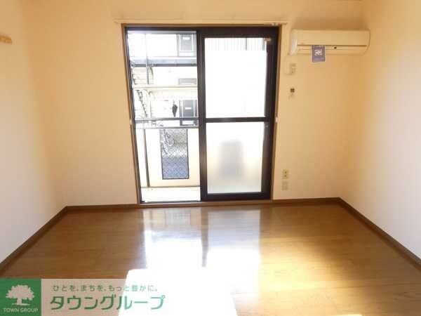 セントラルヒルズBの物件内観写真