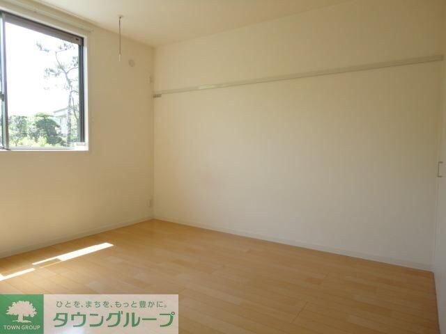 グレンツェ・アヴニールＡ・Ｂの物件内観写真