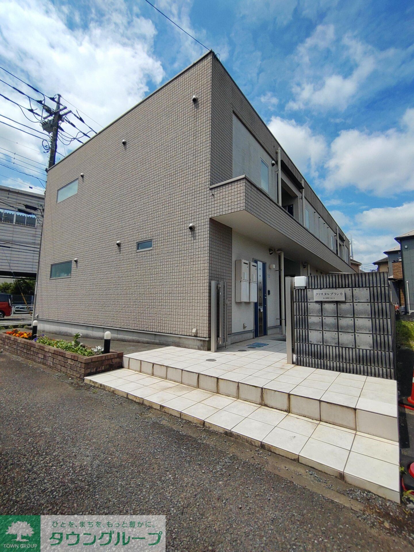 クリスタルブランカの物件外観写真