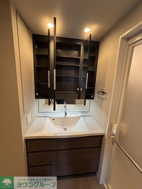 アトラスシティ千歳烏山グランスイート　杜ノ棟の物件内観写真