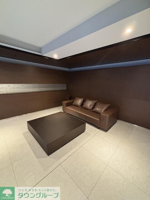 アトラスシティ千歳烏山グランスイート　杜ノ棟の物件内観写真