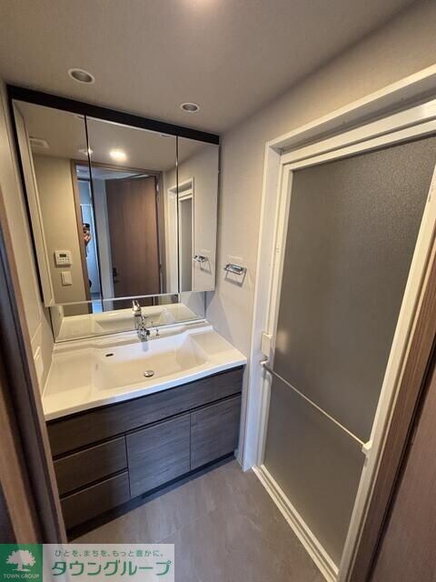 アトラスシティ千歳烏山グランスイート　杜ノ棟の物件内観写真