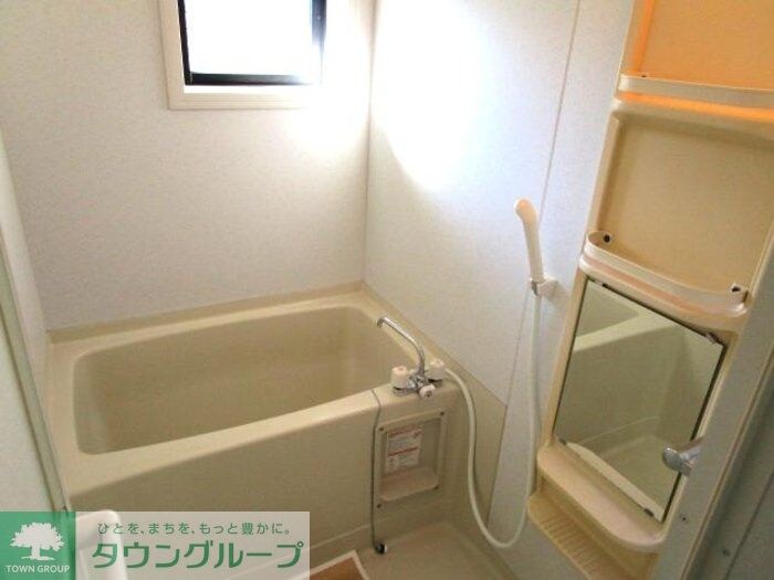 アヴァンティコートAの物件内観写真