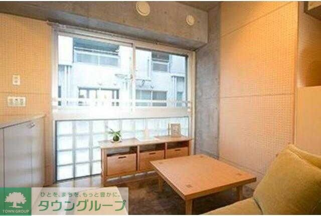 ＲＯＫＡ　ＴＥＲＲＡＺＺＡの物件内観写真