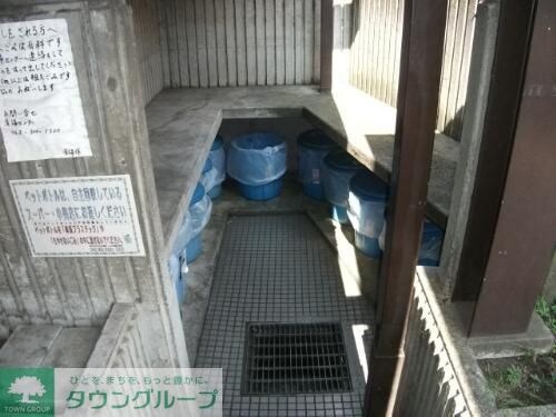 タッシ国立の物件内観写真