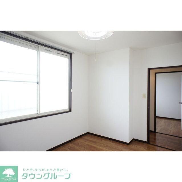 セントラルパディの物件内観写真