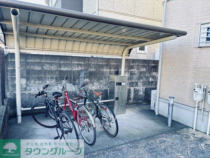 サンク　モンタニア　B棟の物件内観写真