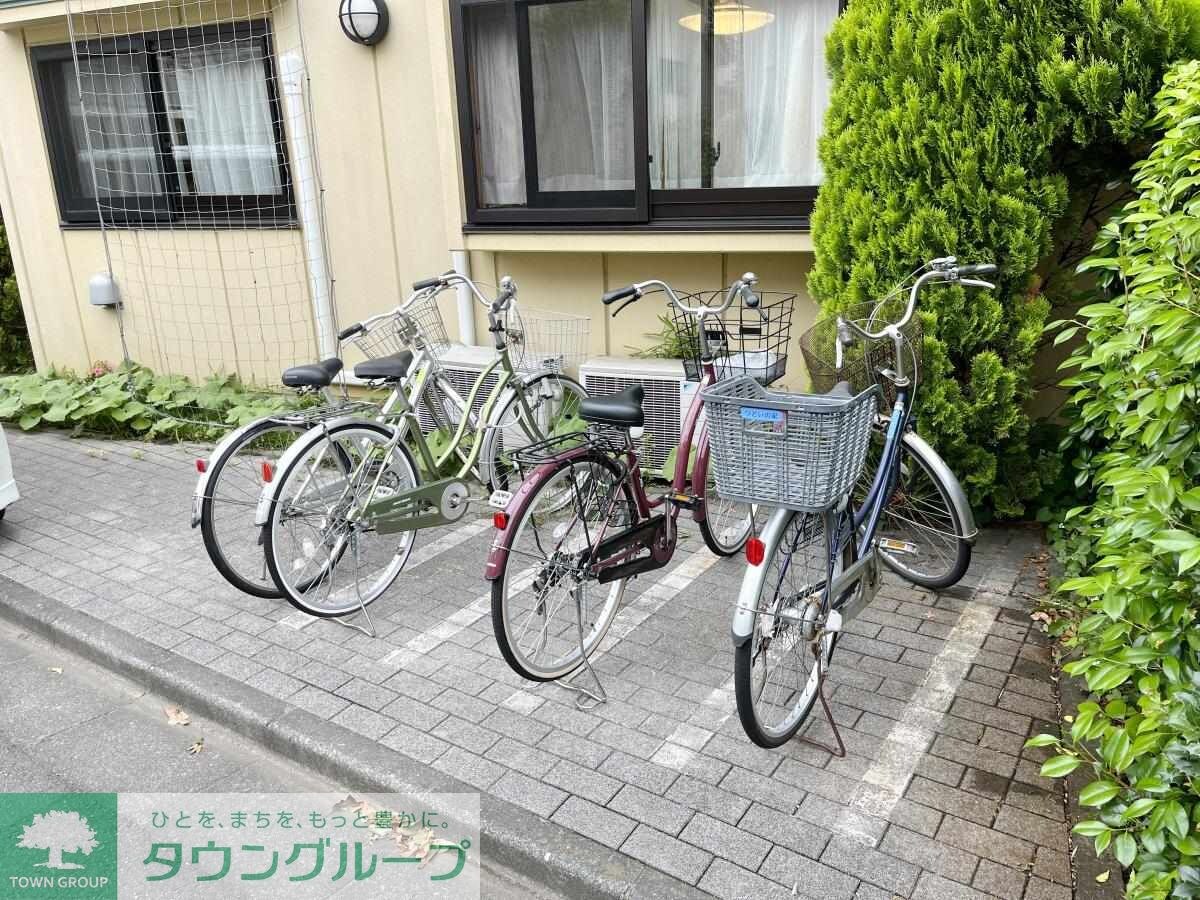 テラス上布田の物件内観写真