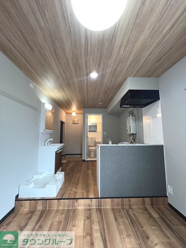 ReDEAL国立WESTの物件内観写真