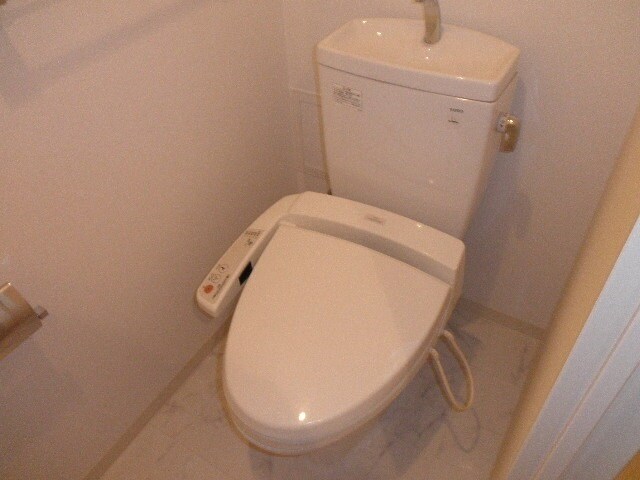 カスタリア三宿の物件内観写真