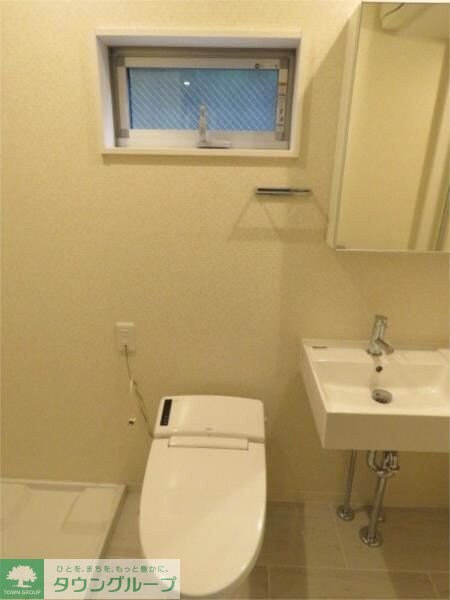 成城９丁目タウンハウスの物件内観写真