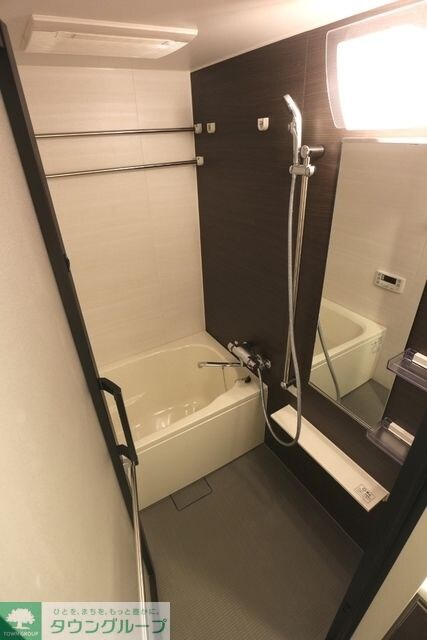 コンフォリア世田谷上馬の物件内観写真