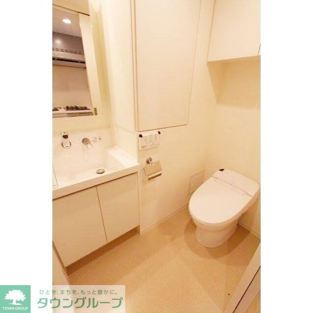 プラウドフラット代々木八幡の物件内観写真