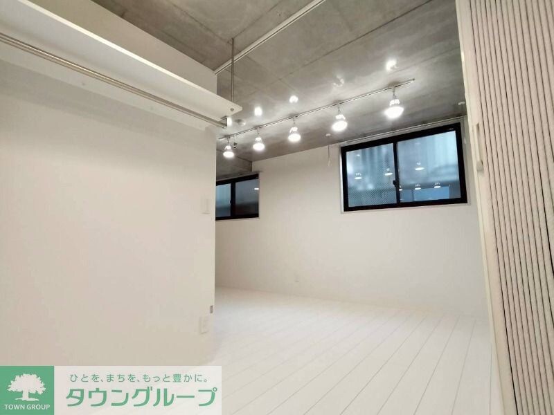 Fons Lucis Izumiの物件内観写真