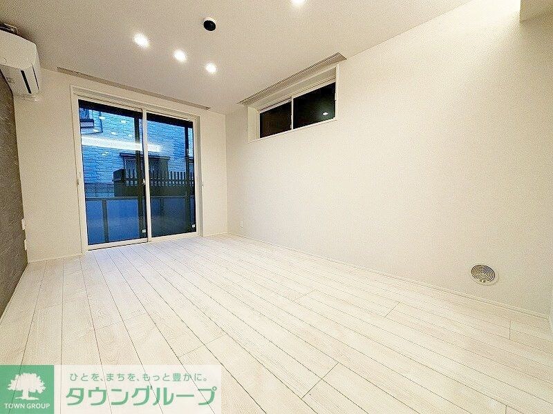 ベレオ三軒茶屋の物件内観写真