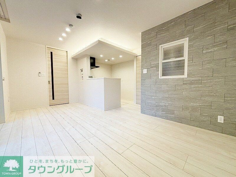 ベレオ三軒茶屋の物件内観写真