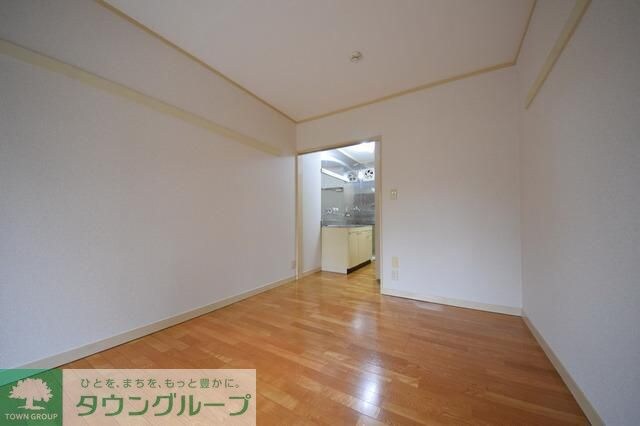 パークサイドＢの物件内観写真