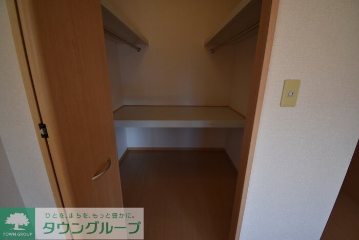 リビングタウン西寺方町の物件内観写真