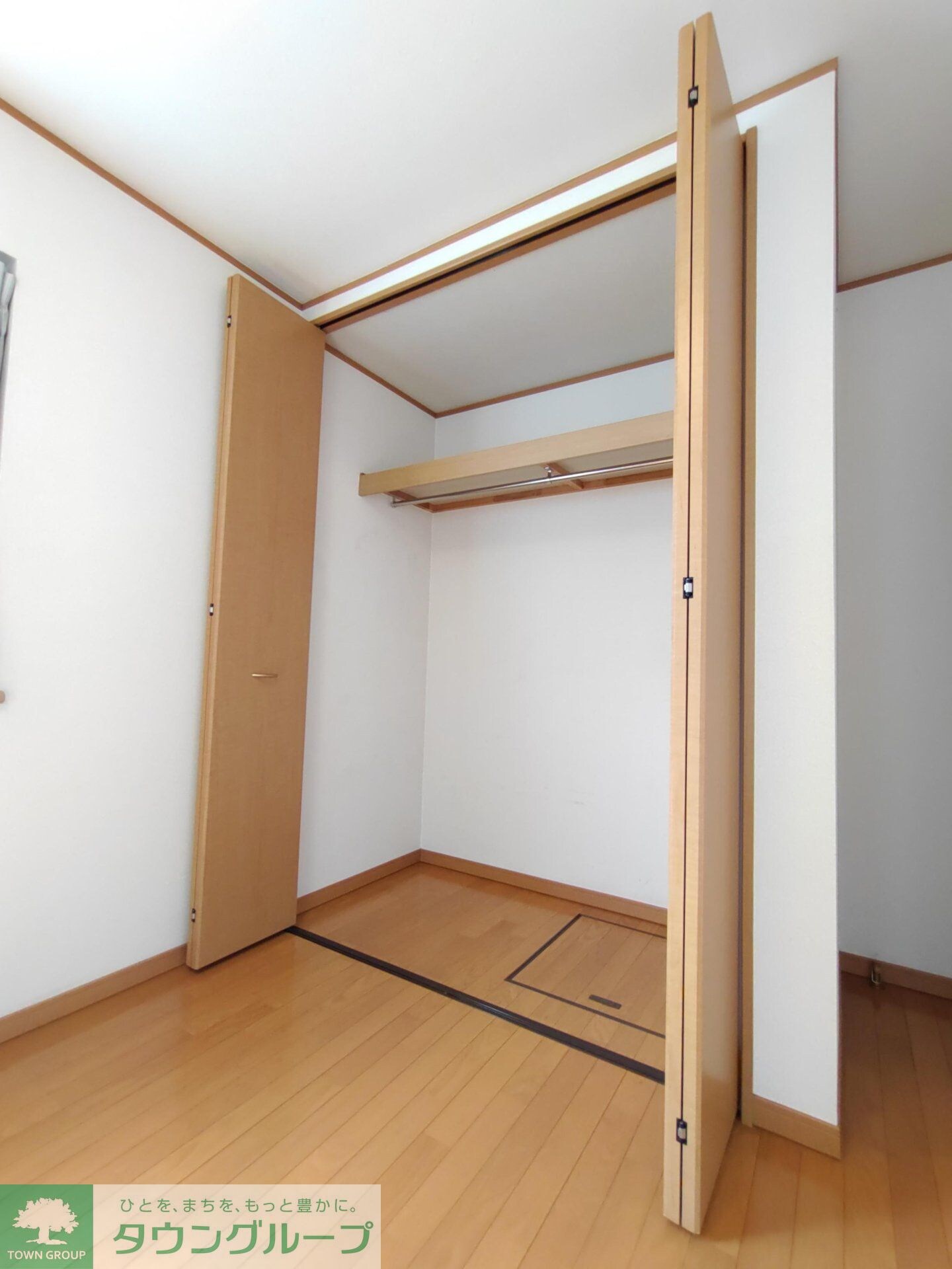 片倉町戸建の物件内観写真