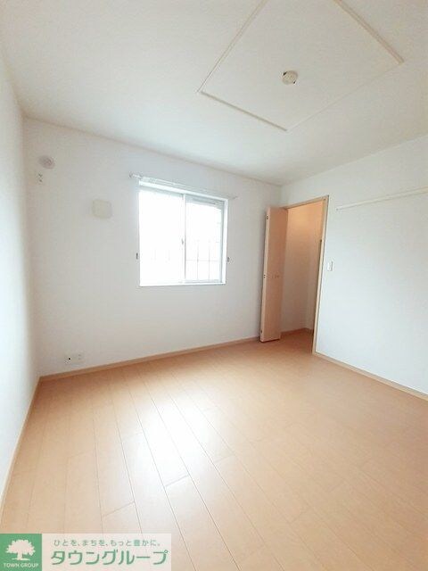 シャトレ・ルミエールの物件内観写真