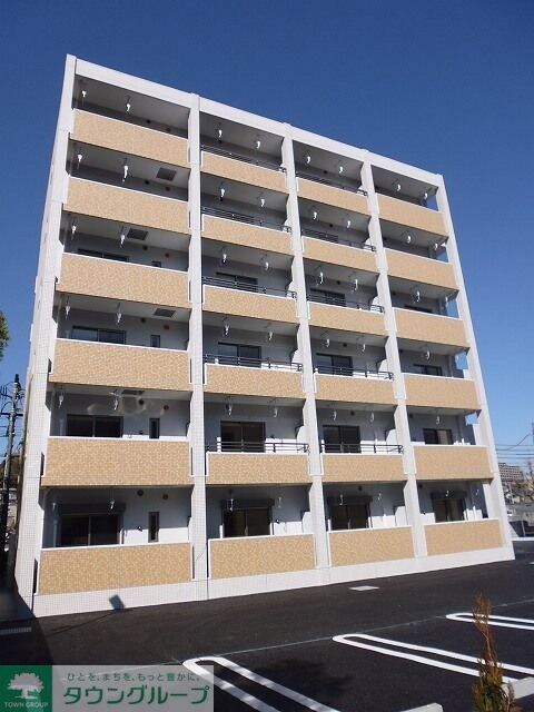 リリー・ヒルズの物件外観写真