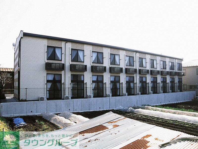 レオパレスグランシャリオIIの物件外観写真