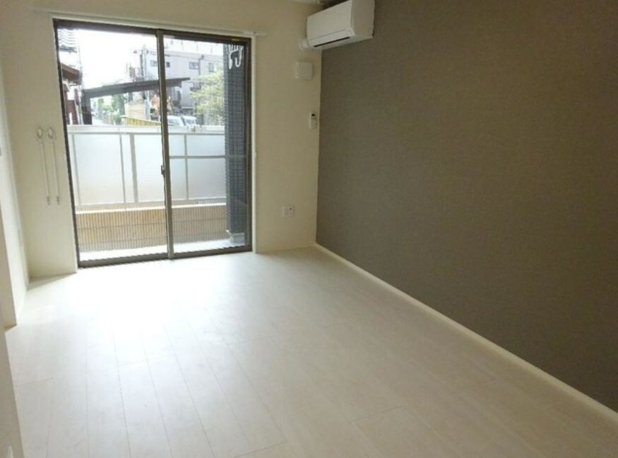 テンポ・フェリーチェ栄の物件内観写真