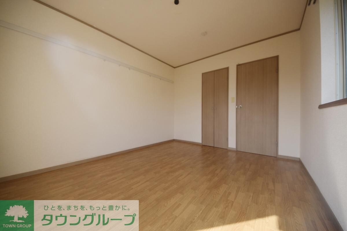 ブリージングタウン百草園の物件内観写真