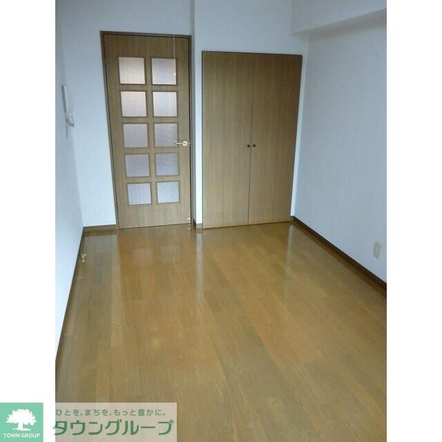 リヴイン国立の物件内観写真