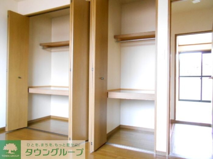 ロイヤルガーデン　壱～七番館の物件内観写真