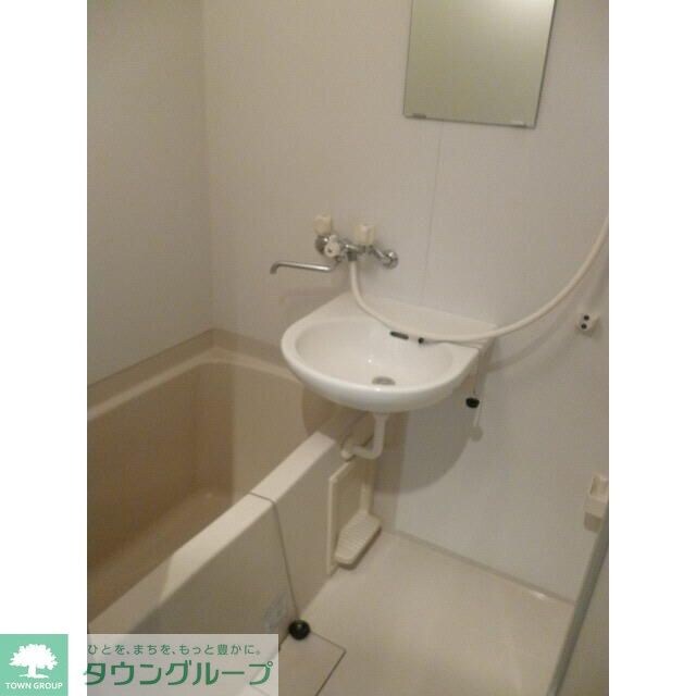 リヴイン国立の物件内観写真