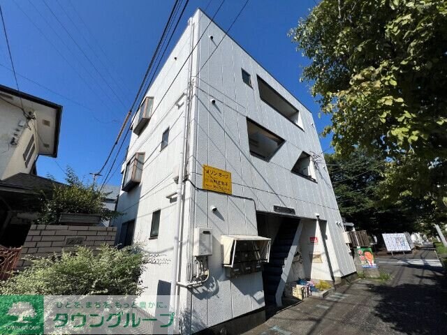 メゾンオーブの物件外観写真