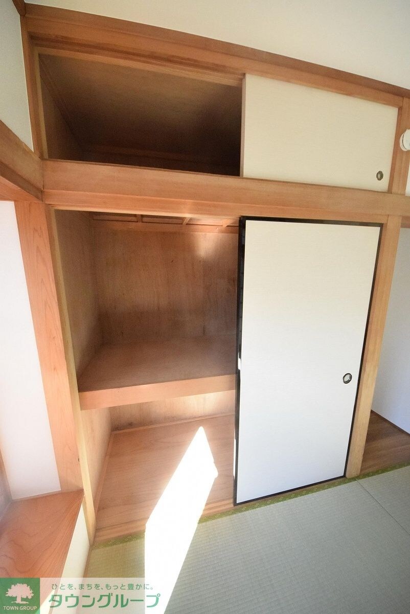 戸倉2丁目貸家の物件内観写真