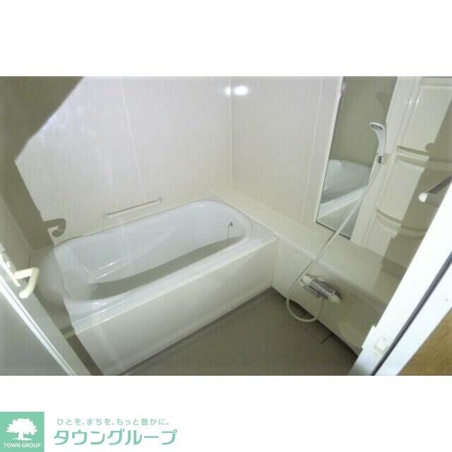 ヴィラトリアノンの物件内観写真