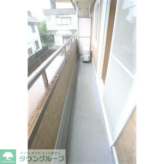 ヴィラトリアノンの物件内観写真