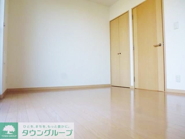 絹の道　B棟の物件内観写真