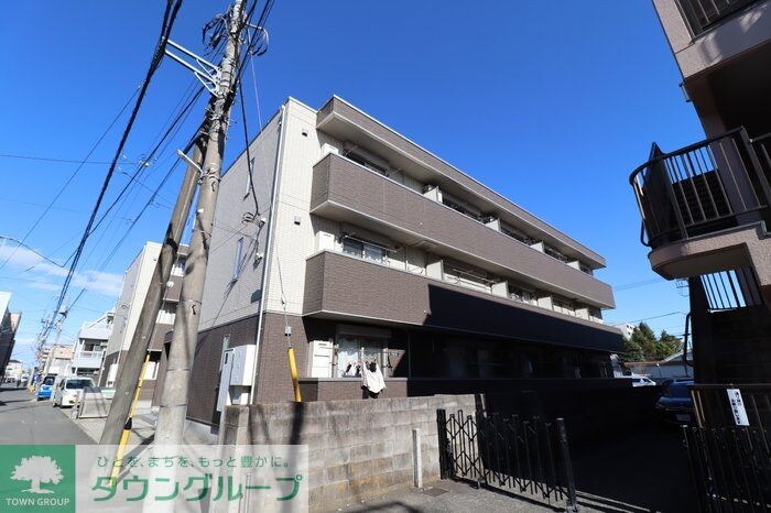 サンプレジールの物件外観写真