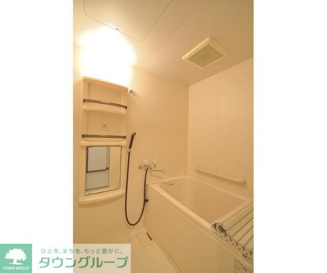 ウィスタリアガーデンの物件内観写真