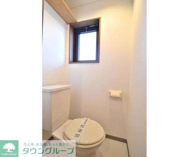 ウィスタリアガーデンの物件内観写真