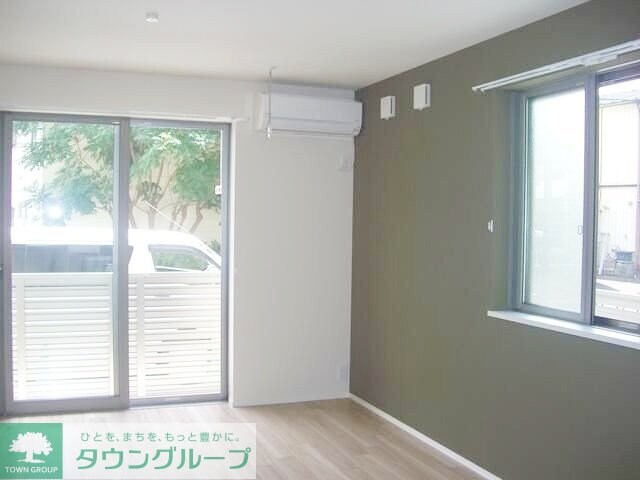 日新町２丁目戸建の物件内観写真