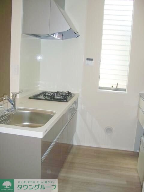 日新町２丁目戸建の物件内観写真