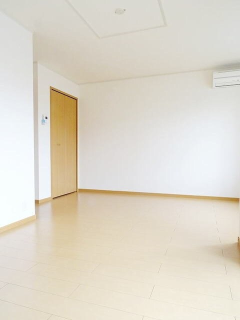 ヴィラ・プリムローズの物件内観写真