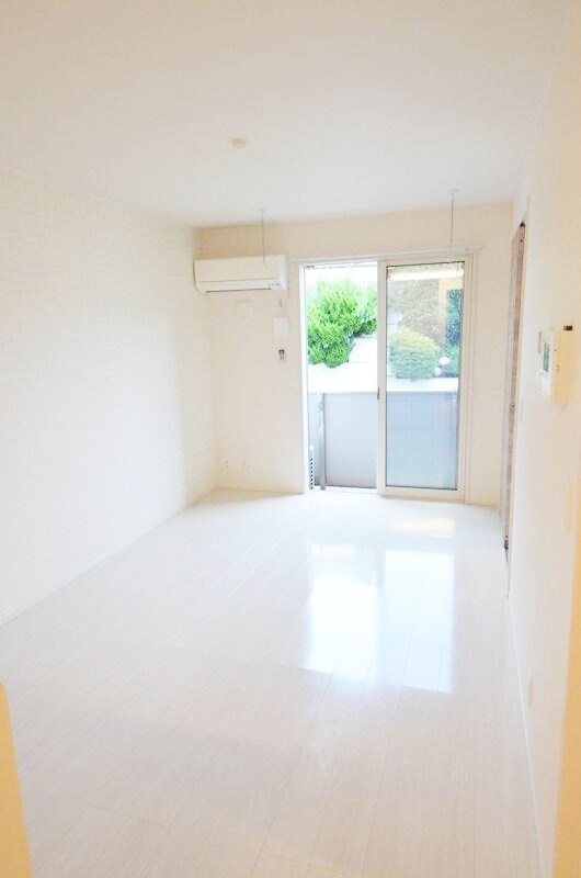 レ・ブルーの物件内観写真